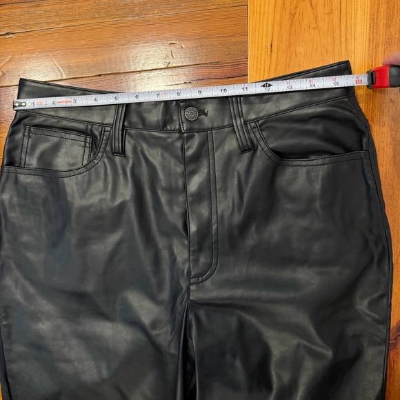 Madewell The Perfect Vintage Straight Jean Faux Leather Edition Size 30 - Picture 4 of 16